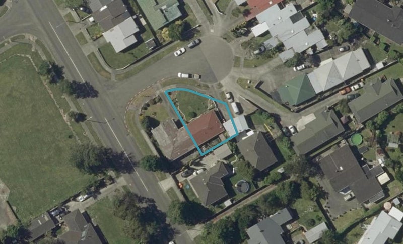 26 Westmere Place, Takaro, Palmerston North - Carousel 1