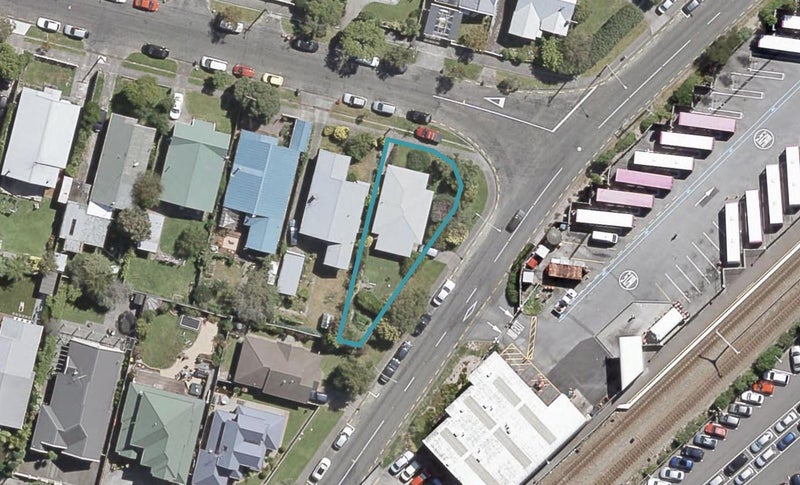 60 Cudby Street, Woburn, Lower Hutt - Carousel 1