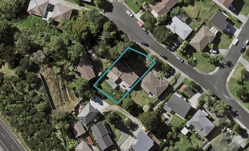 104 Salamanca Road, Sunnynook, Auckland - Carousel 1