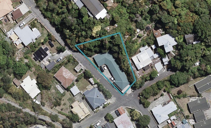 1 Lucknow Terrace, Hospital Hill, Napier - Carousel 1