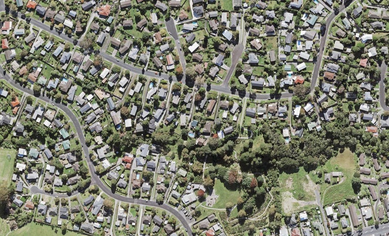 64 Lantana Road, Green Bay, Auckland - Carousel 1