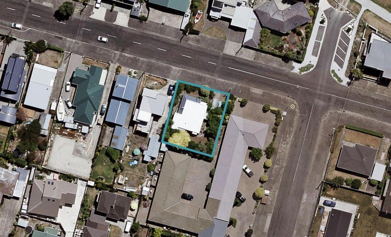 46 Charles Street, Westshore, Napier - Carousel 1
