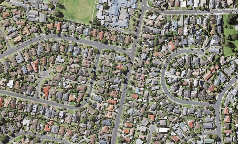 283B Bucklands Beach Road, Bucklands Beach, Auckland - Carousel 1
