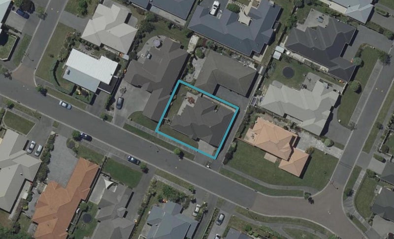 34 Eaglesome Avenue, Aidanfield, Christchurch - Carousel 1