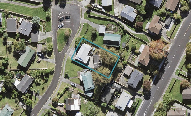 9 Kayle Glen, West Harbour, Auckland - Carousel 1