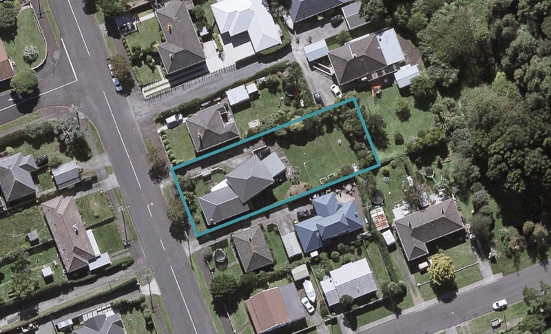81 Brooklands Road, Brooklands, New Plymouth - Carousel 1