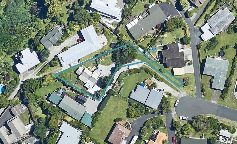 28 Pamela Place, Otumoetai, Tauranga - Carousel 1