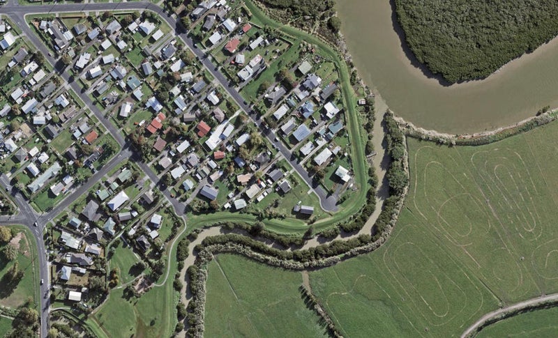 38A Parakai Avenue, Parakai, Helensville - Carousel 1