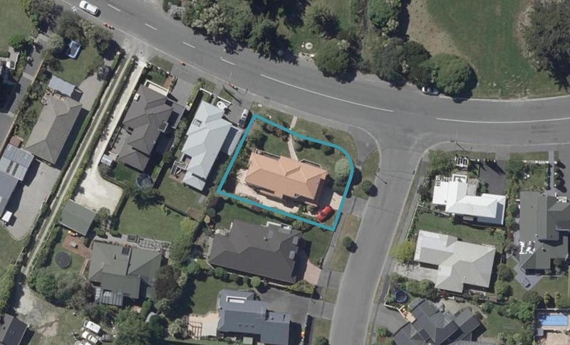 110 McCormacks Bay Road, Mount Pleasant, Christchurch - Carousel 1