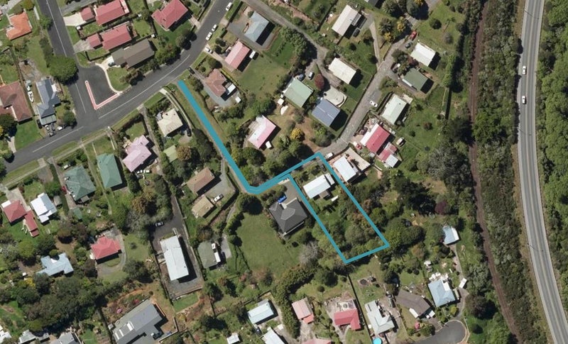 9 Ogle Crescent, Te Kamo, Whangarei - Carousel 1