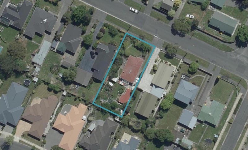 17 Englefield Road, Belfast, Christchurch - Carousel 1