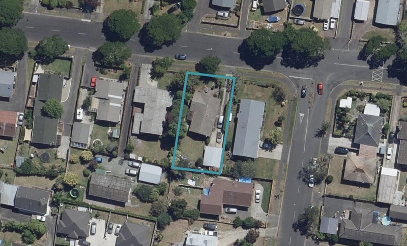 61 Bremworth Avenue, Dinsdale, Hamilton - Carousel 1