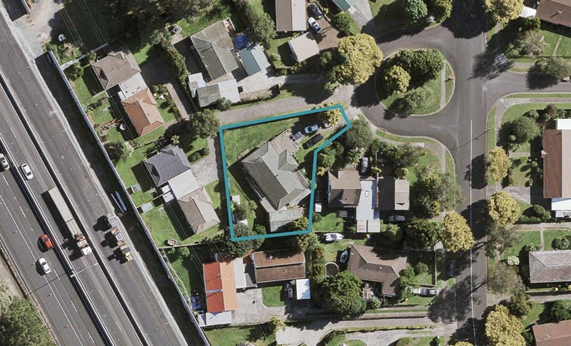21 Kindergarten Drive, Conifer Grove, Takanini - Carousel 1