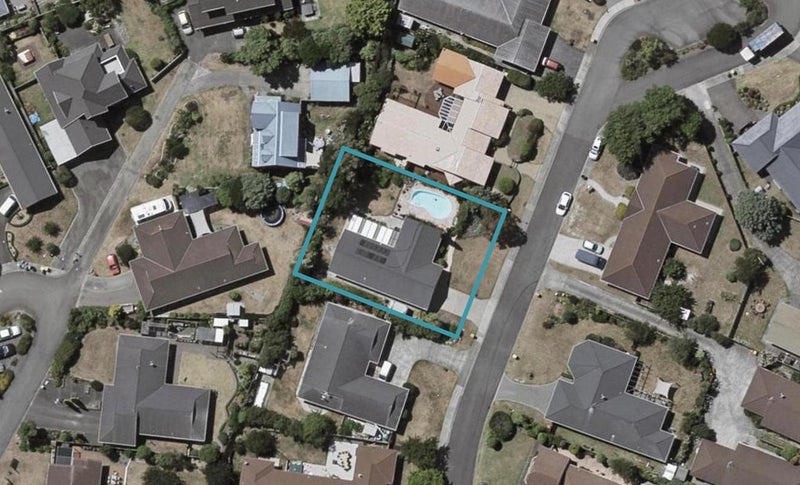 9 Pinewood Grove, Paraparaumu Beach, Paraparaumu - Carousel 1