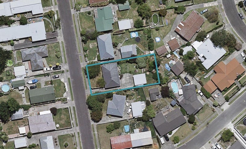 43 Downing Avenue, Pirimai, Napier - Carousel 1