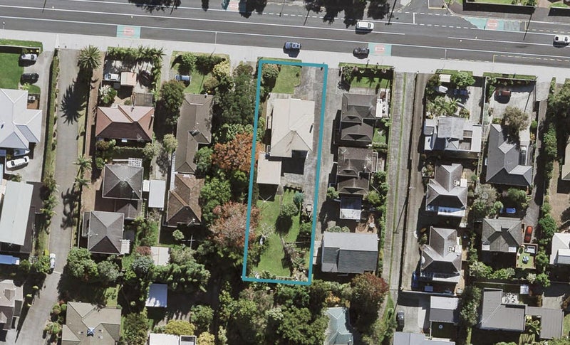 190 Onewa Road, Birkenhead, Auckland - Carousel 1