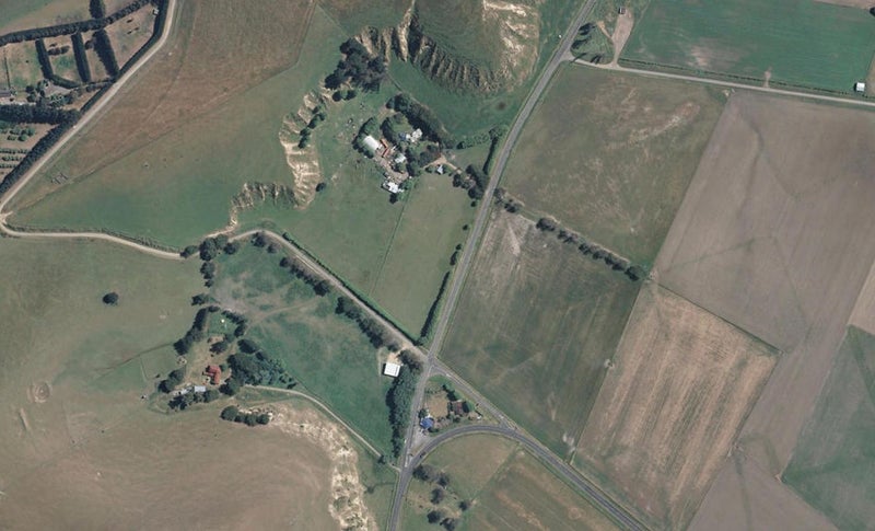 35 Gebbies Pass Road, Gebbies Valley, Christchurch - Carousel 1