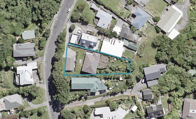 41 Pokohiwi Road, Normandale, Lower Hutt - Carousel 1
