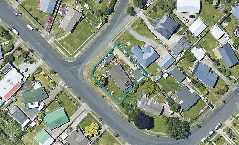 17 Browning Crescent, Owhata, Rotorua - Carousel 1