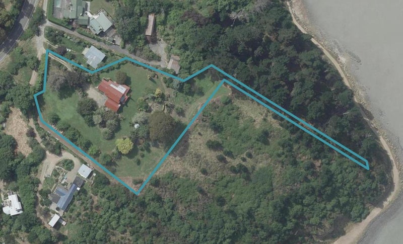 177 Main Road, Allandale, Lyttelton - Carousel 1