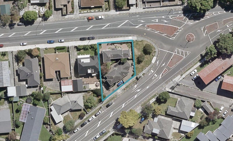 2/153 Kings Crescent, Boulcott, Lower Hutt - Carousel 1