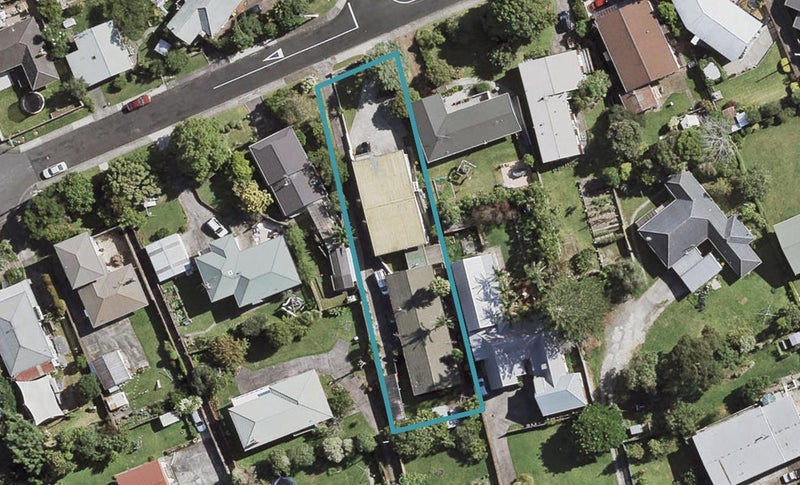 3/12 Collie Street, Hillpark, Auckland - Carousel 1