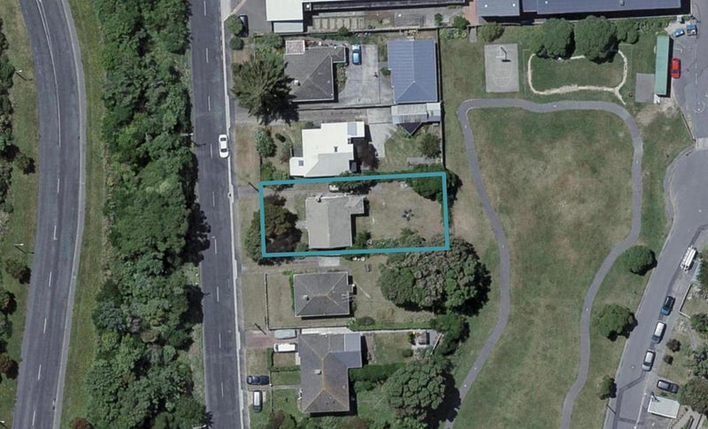 69 Monorgan Road, Strathmore Park, Wellington - Carousel 1