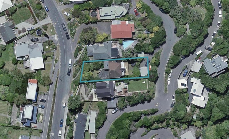 18 Glenville Road, Karaka Bays, Wellington - Carousel 1