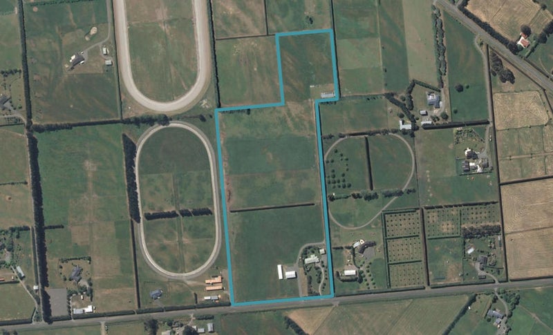 1028 Newtons Road, Christchurch - Carousel 1