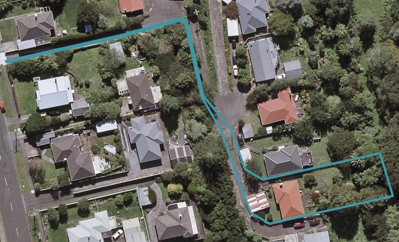 117H Seaview Road, Westown, New Plymouth - Carousel 1