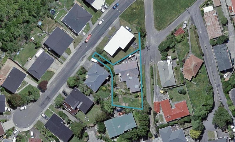 181 Broderick Road, Johnsonville, Wellington - Carousel 1