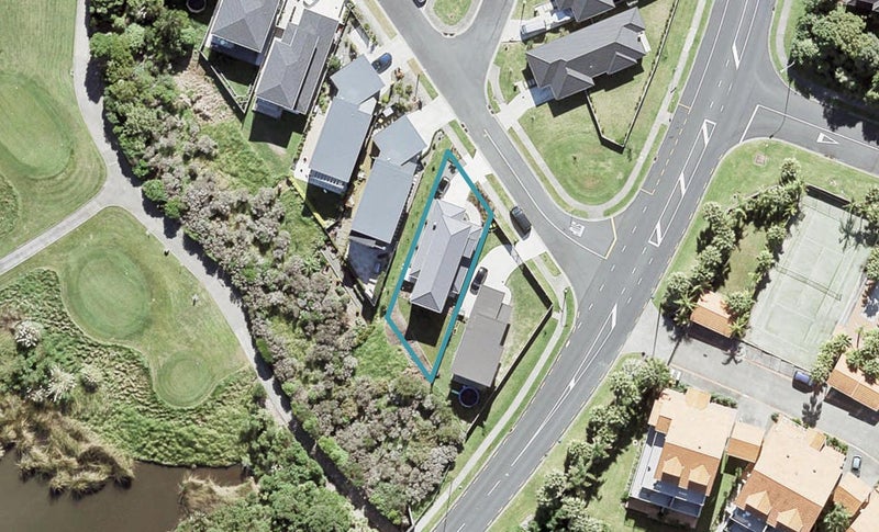 3 Maylee Crescent, Gulf Harbour, Whangaparaoa - Carousel 1