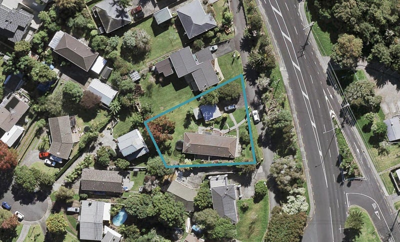2/404 Glenfield Road, Glenfield, Auckland - Carousel 1