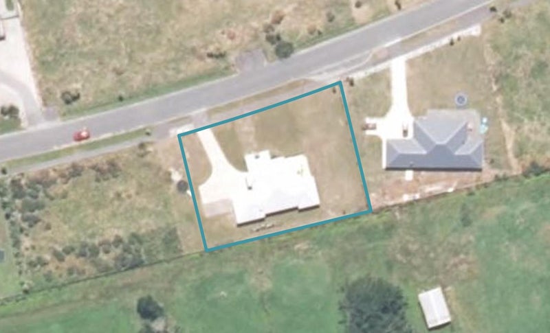 25 Elley Drive, Carters Beach, Westport - Carousel 1