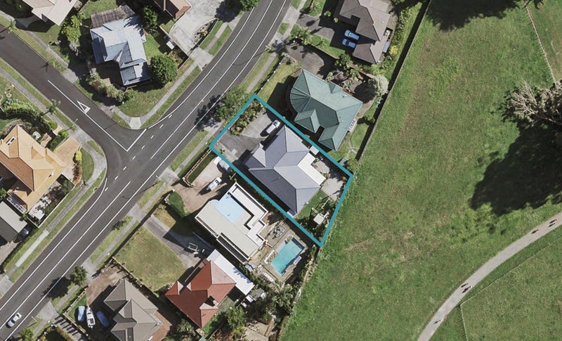 103 Eugenia Rise, Totara Heights, Auckland - Carousel 1