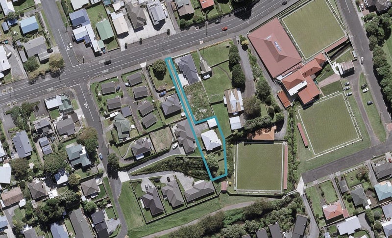 461A St Aubyn Street, Moturoa, New Plymouth - Carousel 1