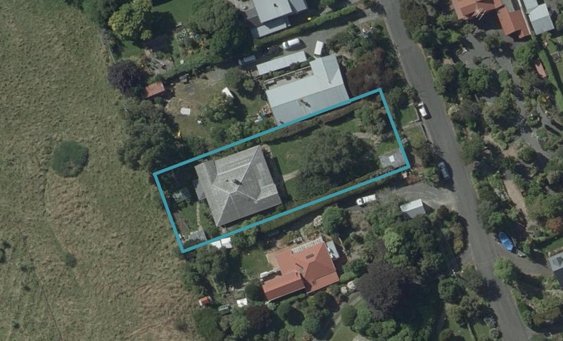 14 Matariki Street, Broad Bay, Dunedin - Carousel 1