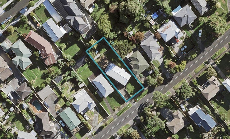 31 Mulgan Street, New Windsor, Auckland - Carousel 1