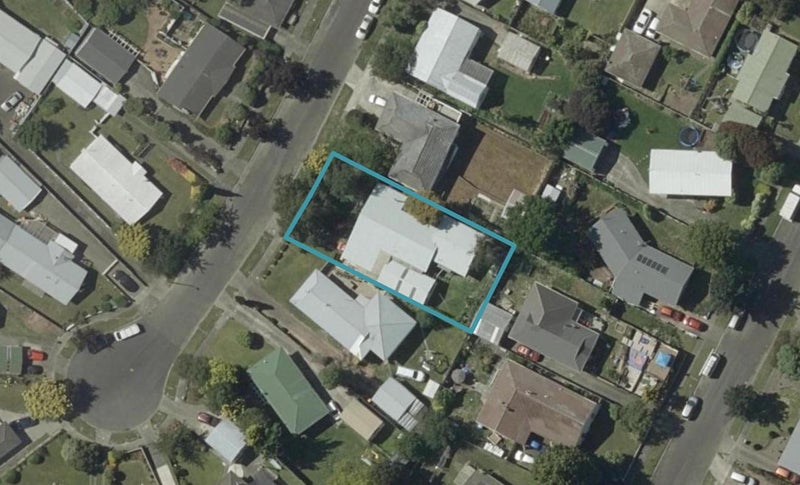 9 Capri Place, Awapuni, Palmerston North - Carousel 1