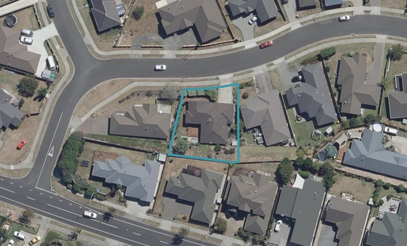 6 Everton Place, Grandview Heights, Hamilton - Carousel 1