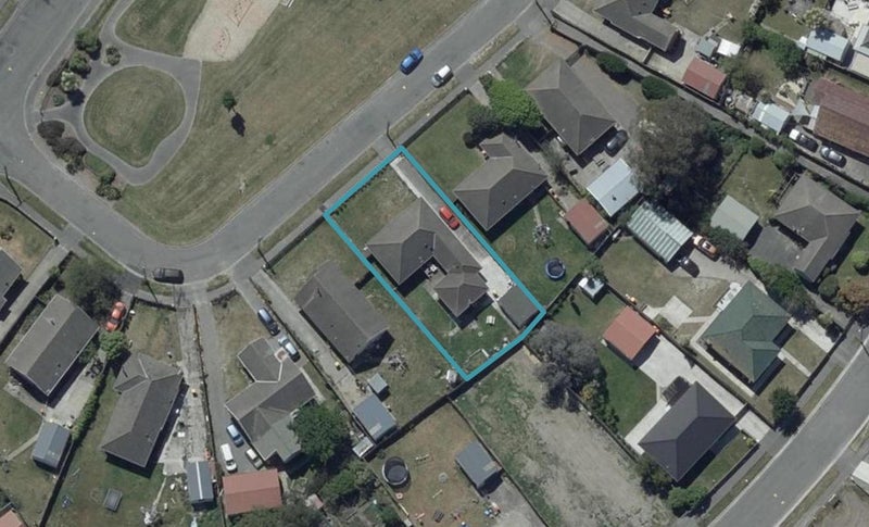 12 Ventnor Crescent, Aranui, Christchurch - Carousel 1