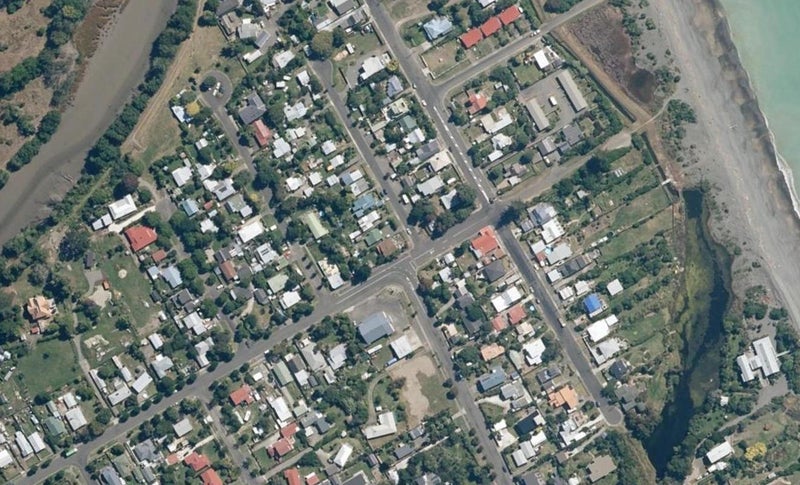 1 Grove Road, Haumoana, Haumoana - Carousel 1