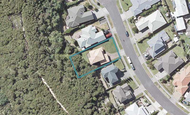 25 Kawatiri Grove, Wainuiomata, Lower Hutt - Carousel 1