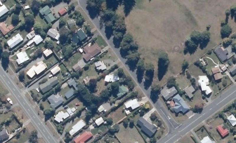 9 Fergus Square, Te Anau, Te Anau - Carousel 1