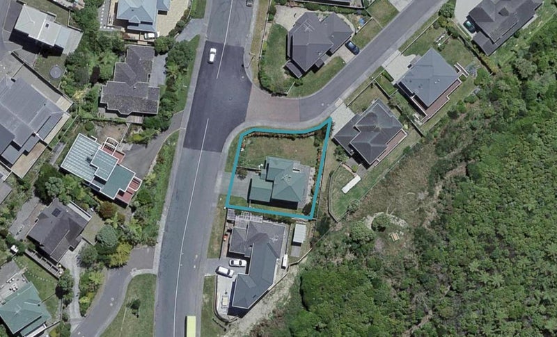 76 Mclintock Street, Johnsonville, Wellington - Carousel 1