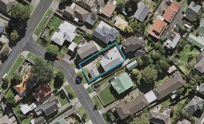 99 Namata Road, One Tree Hill, Auckland - Carousel 1