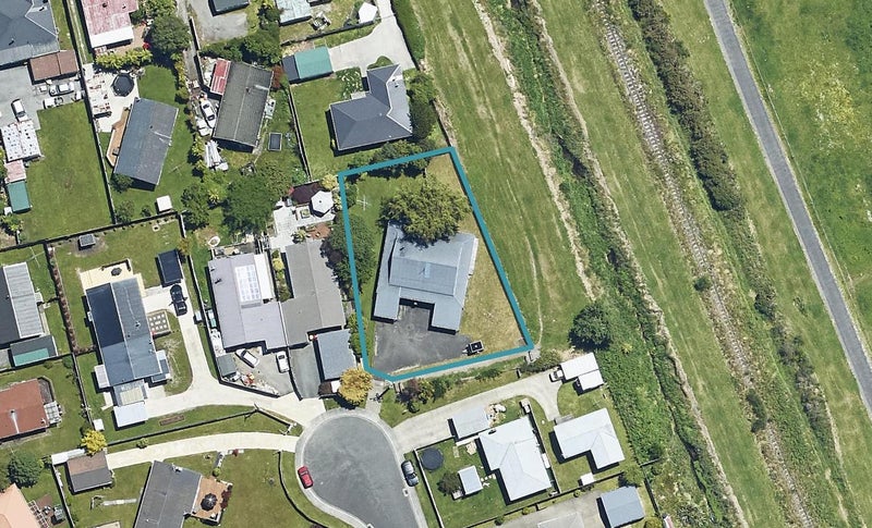 22A Logan Street, Fairy Springs, Rotorua - Carousel 1