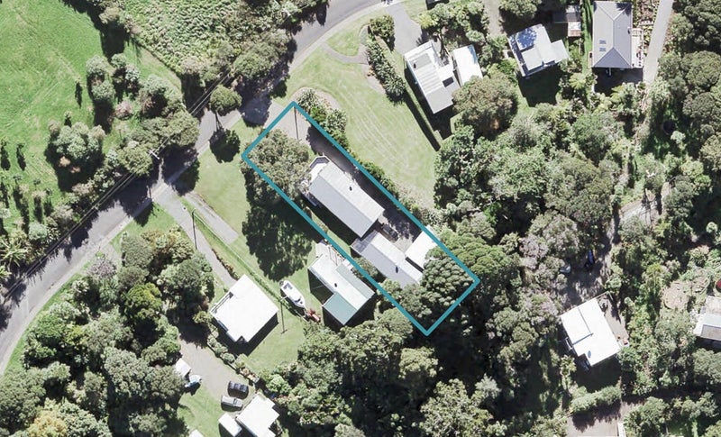 29 Upland Road, Huia, Auckland - Carousel 1