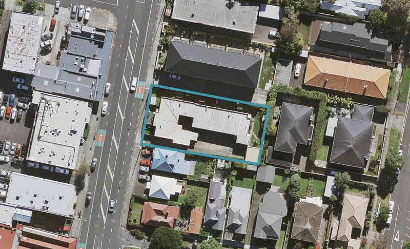 122 Manukau Road, Epsom, Auckland - Carousel 1