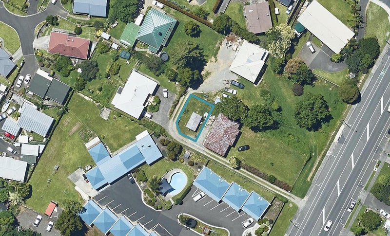12 Dhami Way, Gate Pa, Tauranga - Carousel 1